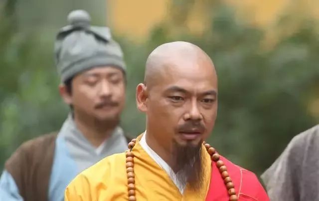 演過和尚的演員引領(lǐng)科技革新，智能生活體驗全新升級之旅
